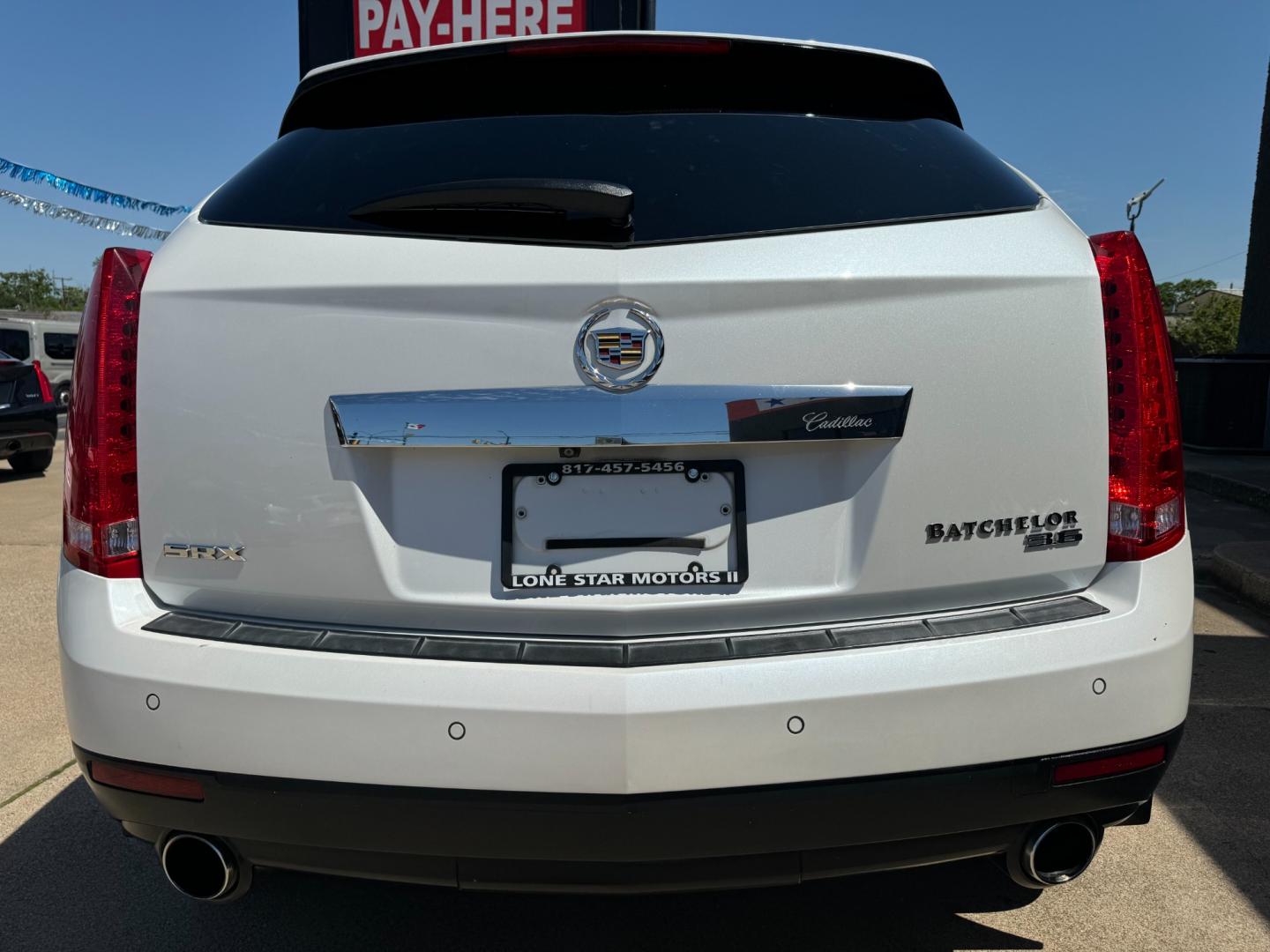 2016 WHITE CADILLAC SRX PERFORMANCE (3GYFNCE36GS) , located at 5900 E. Lancaster Ave., Fort Worth, TX, 76112, (817) 457-5456, 0.000000, 0.000000 - Photo#4